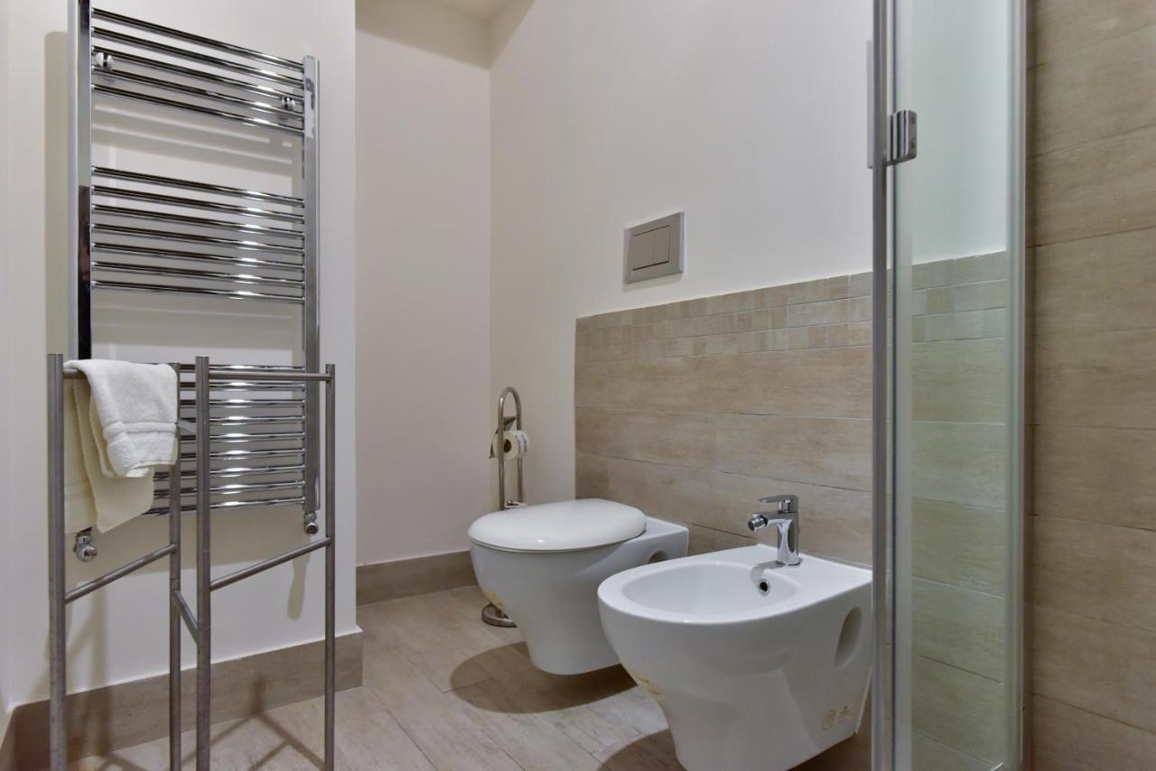 Elite Rome Apartments 2 ภายนอก รูปภาพ